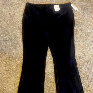 Brand new with tags. Never worn. Size 3x